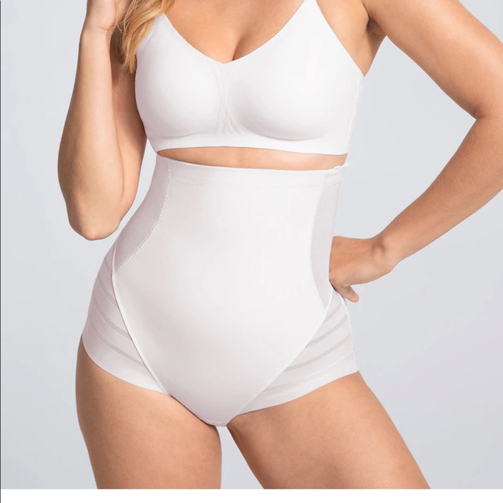 NWT Honeylove Queen Brief - White